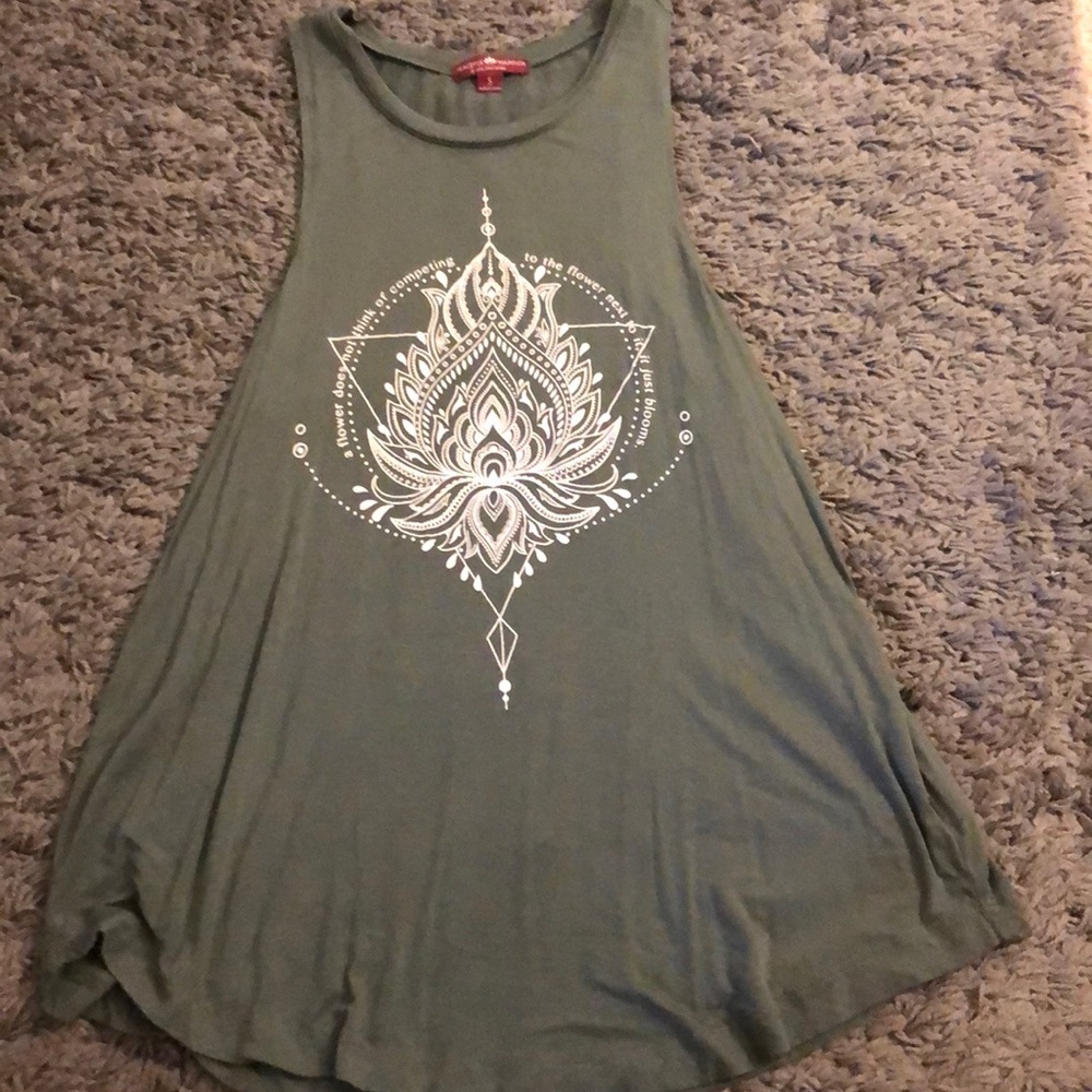 Green tank top